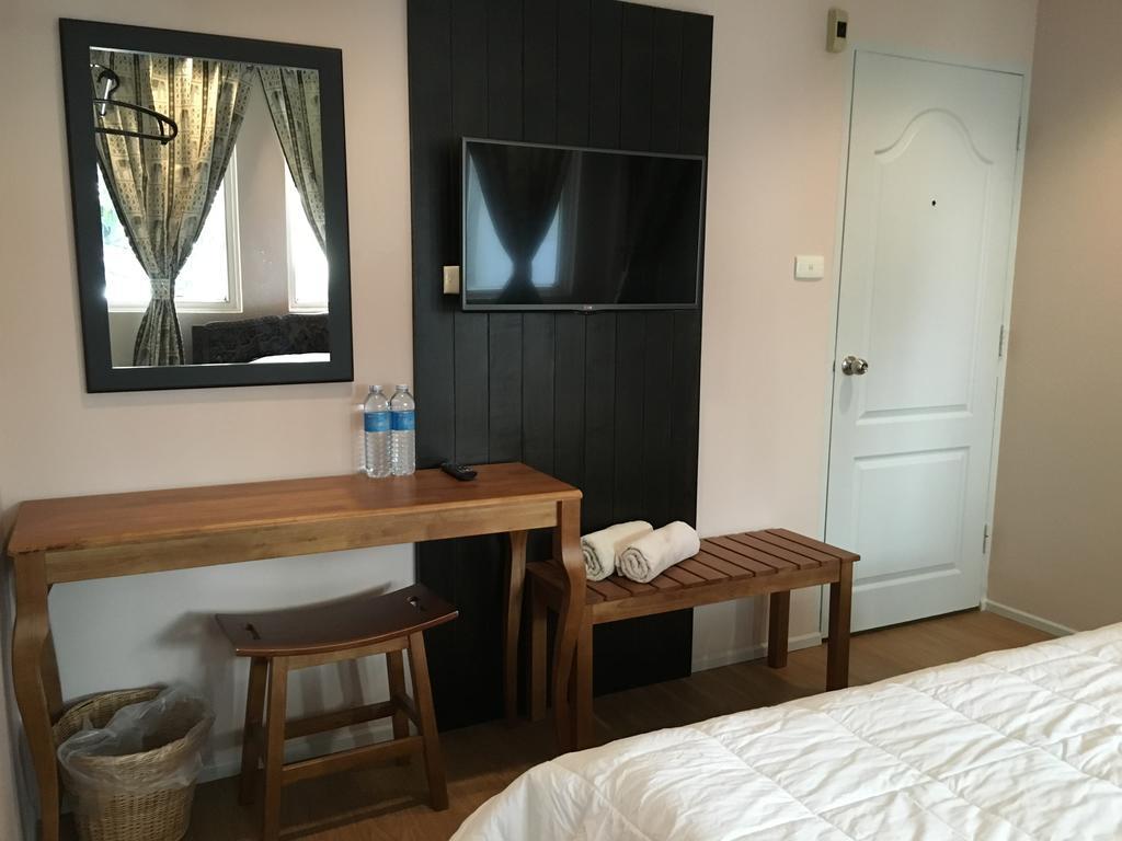 The Grand Palace Hostel Bangkok Zimmer foto