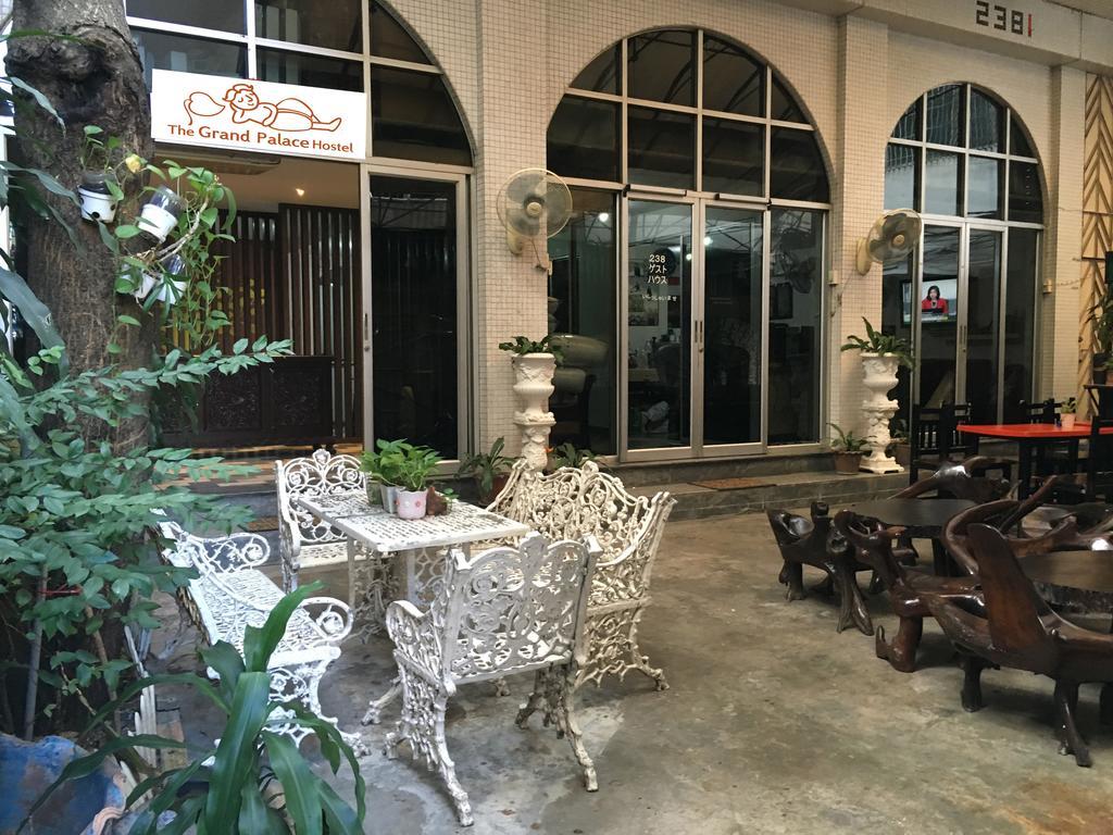 The Grand Palace Hostel Bangkok Exterior foto